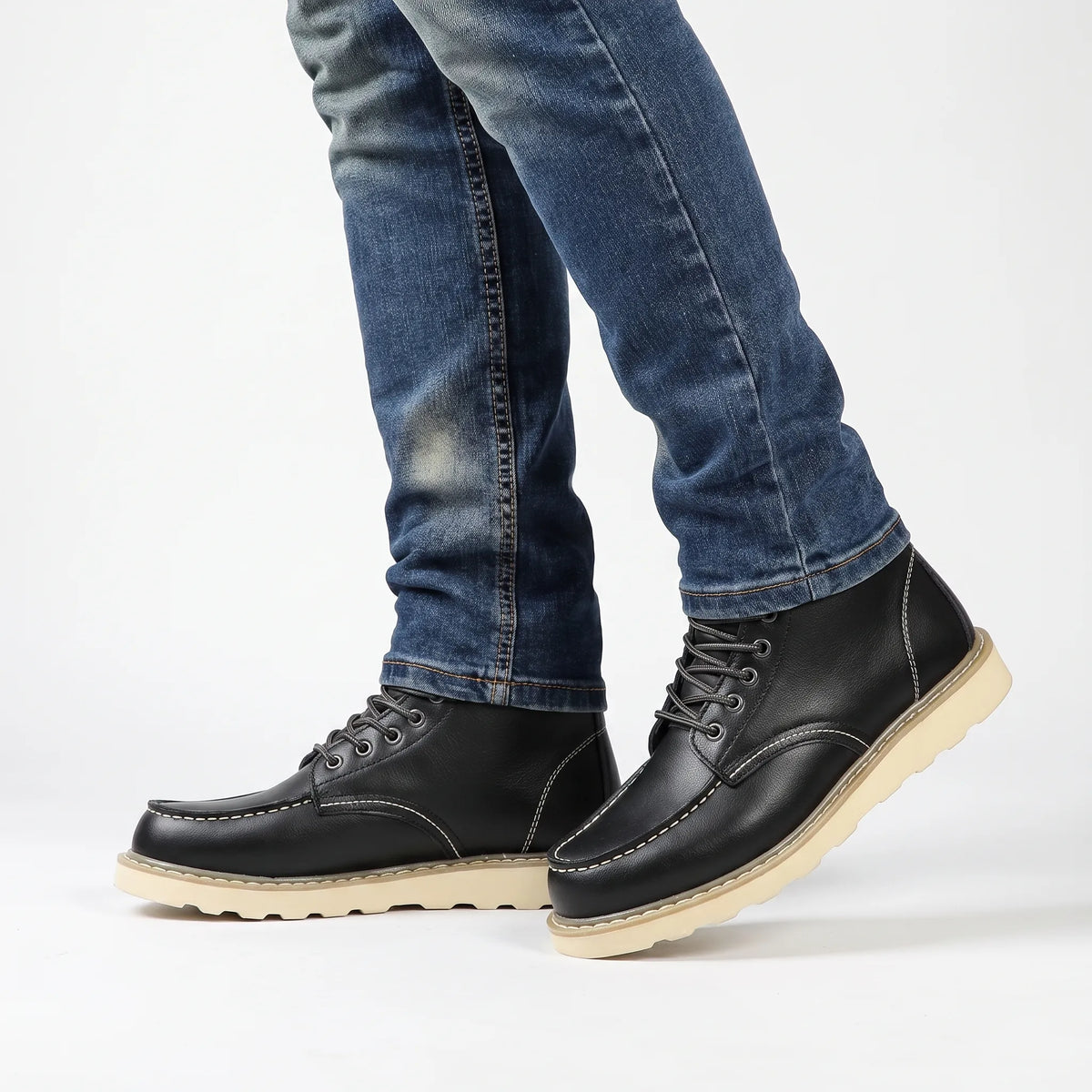 Treadon | Classic Moc Toe Boots