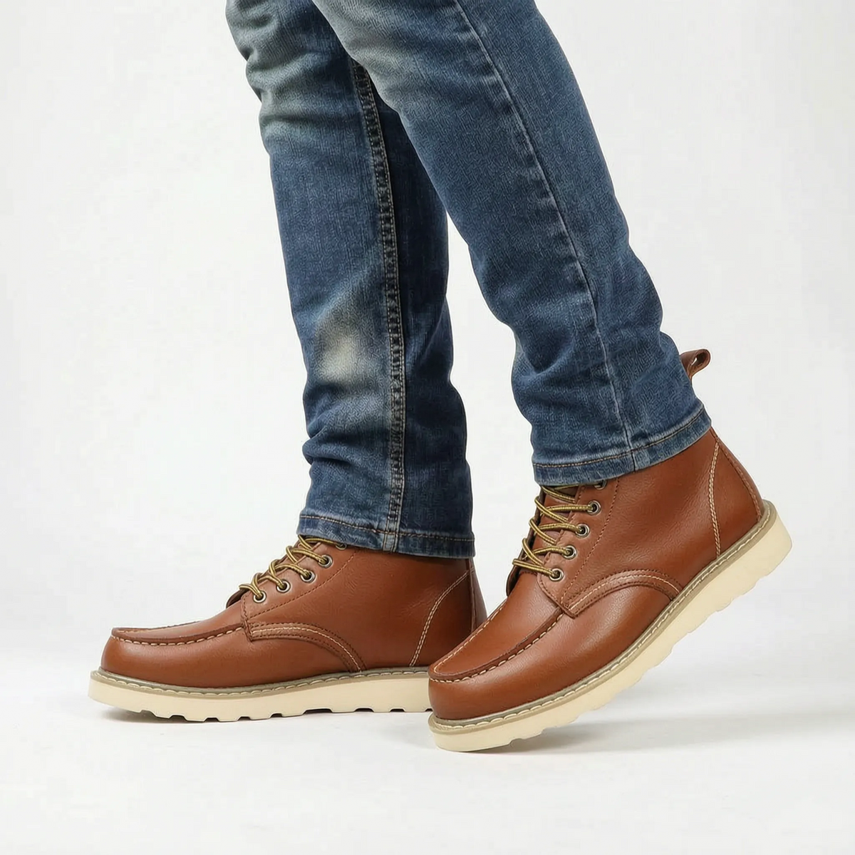 Treadon | Classic Moc Toe Boots